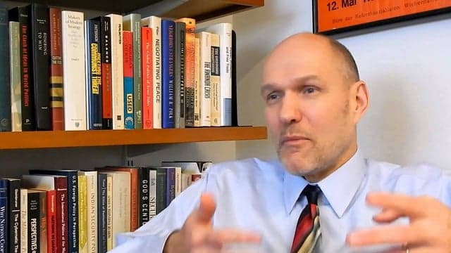 Stephen Walt on the End of the American Era